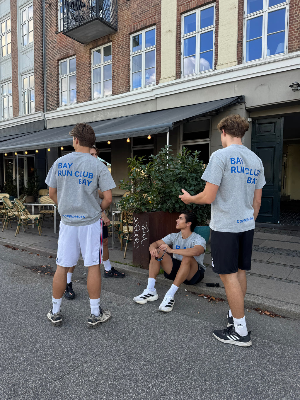 BAYBAY Run Club T-Shirt - Founders Edition