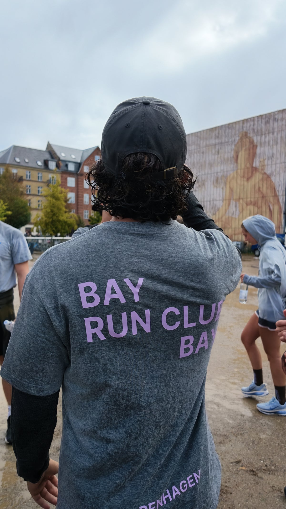 BAYBAY Run Club T-Shirt - Founders Edition